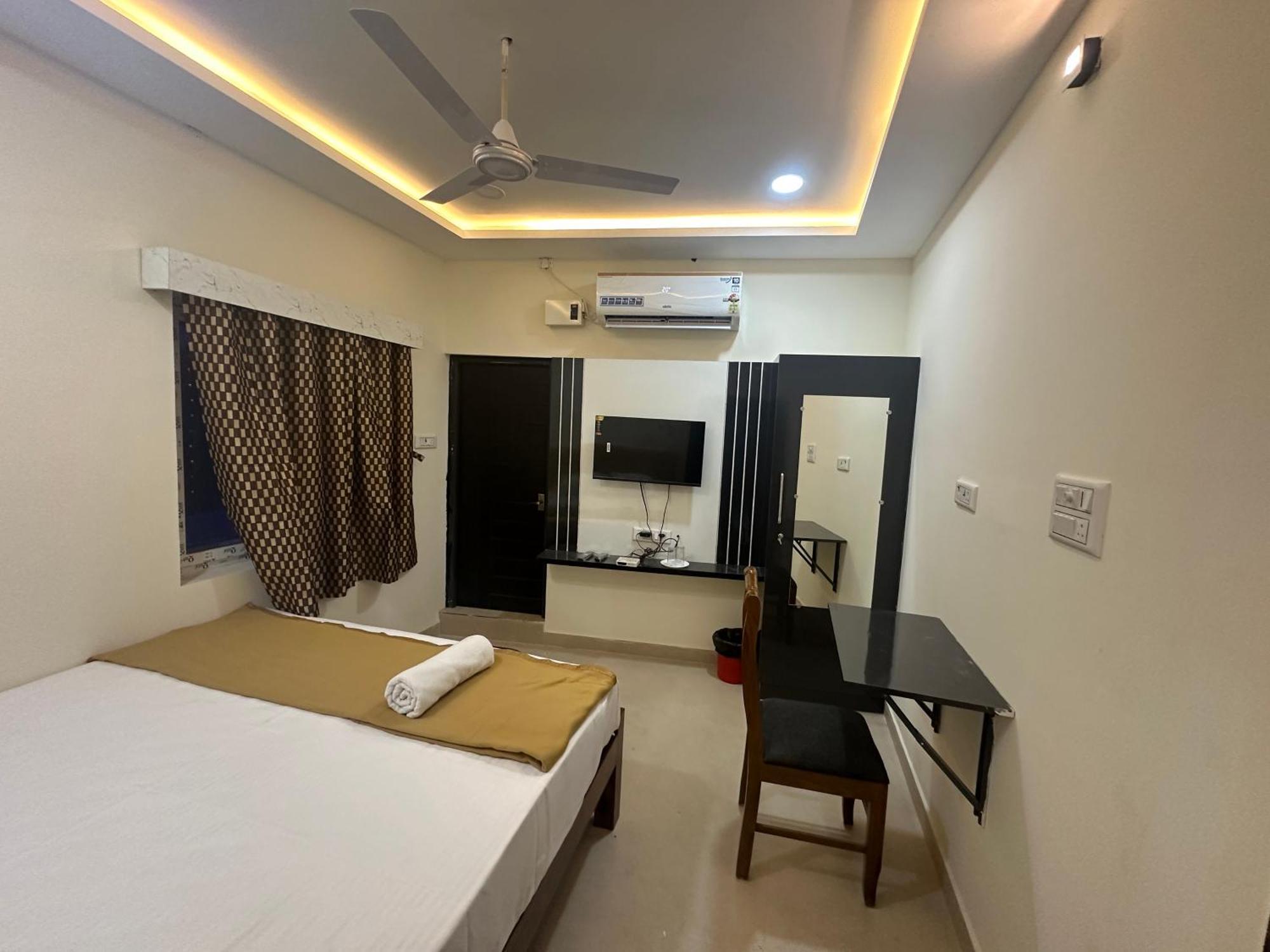 הוילה Tiruvannāmalai Mahadeepam Residency מראה חיצוני תמונה