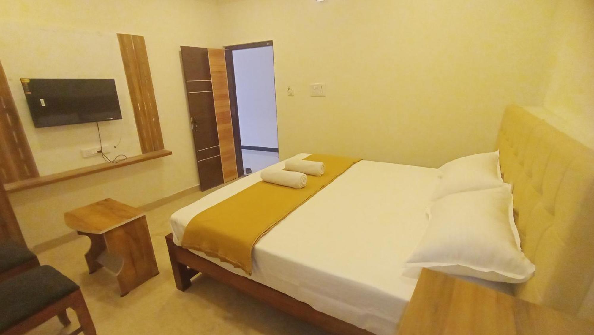 הוילה Tiruvannāmalai Mahadeepam Residency מראה חיצוני תמונה